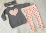 Gold mouses knotted dress with leggins and headband