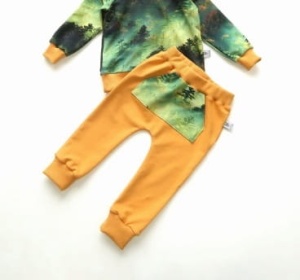 Trousers with buttons (1) (1) (1)