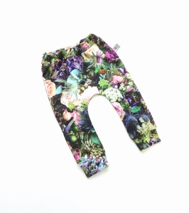 Hummingbird leggins with pink (1) (1) (1)