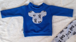 Gray mouses blouse