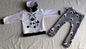Zebra set - trousers + hooded blouse