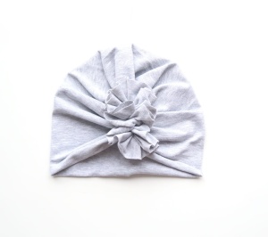 Letni turban jasno szary