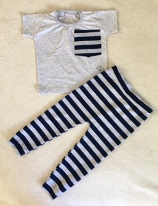 Stripes set - t-shirt and leggins
