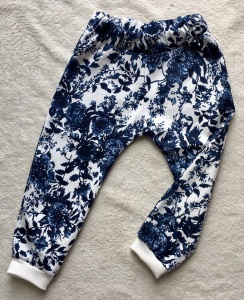 Thin flower trousers