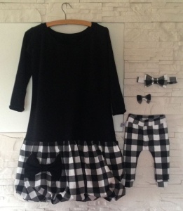 Black squared family set 