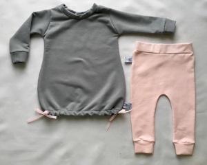 Knotted dress with leggins