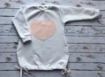 Knotted dress with heart (1)